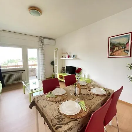 Karl&deby Stazione/centro Apartment