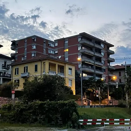 Apartment Karl&deby Stazione/centro Lugano