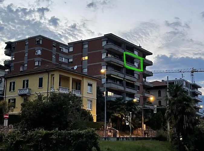 Karl&deby Stazione/centro Apartment