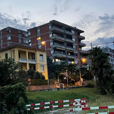 Karl&deby Stazione/centro * 루가노