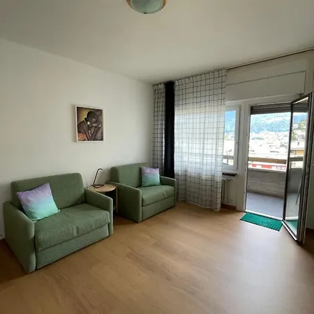 Karl&deby Stazione/centro 아파트