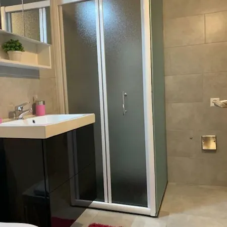 아파트 Karl&deby Stazione/centro *