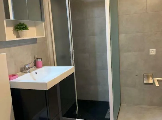 Karl&deby Stazione/centro Lugano